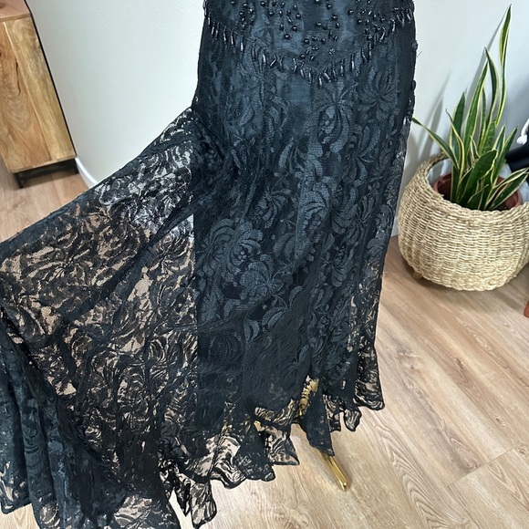 Vintage Jasmine by K.V.M Black Fit and Flare Lace And Beaded Maxi Dress - Picture 3 of 11